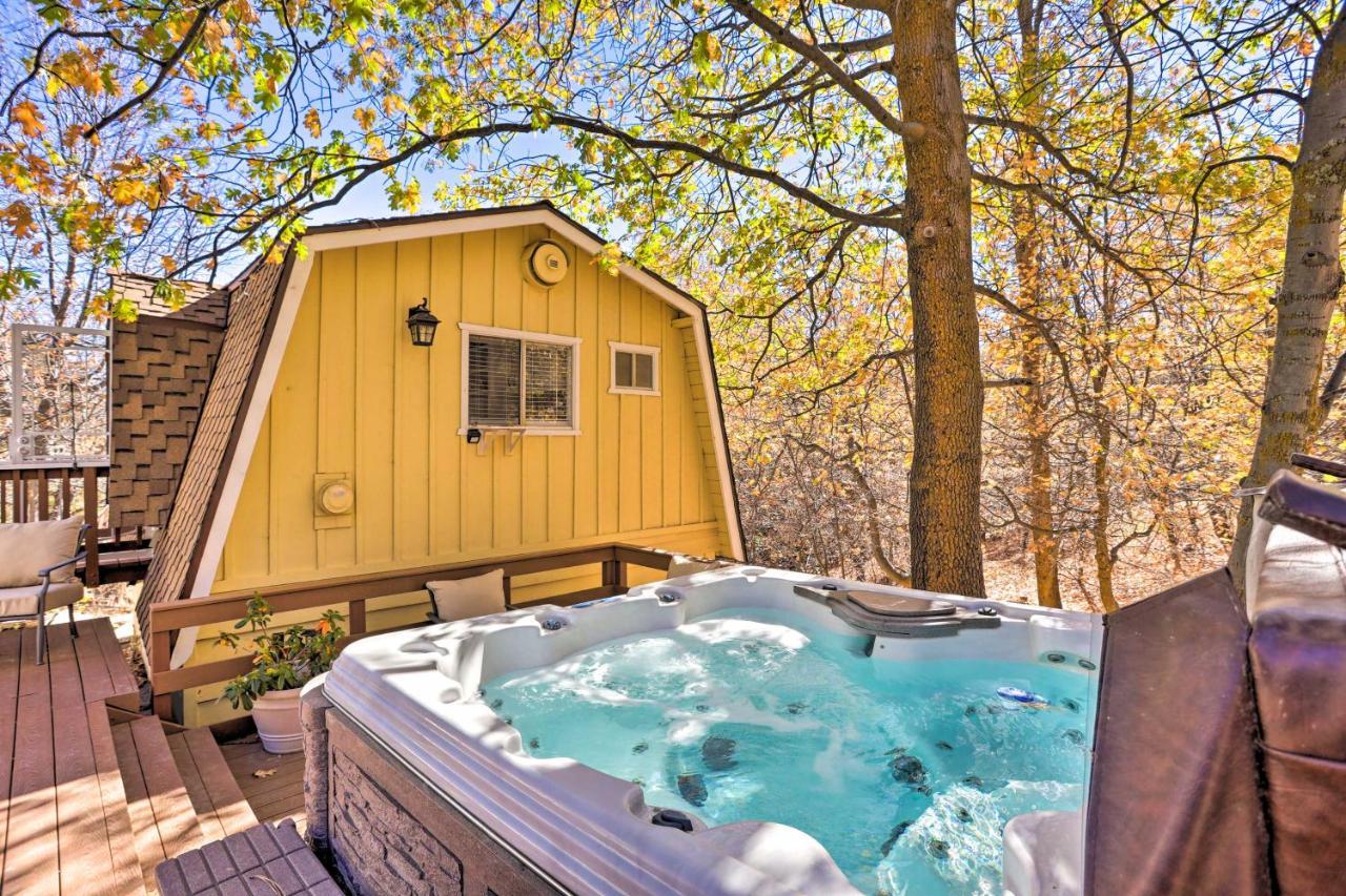 Lake Arrowhead Studio With Private Hot Tub! Luaran gambar